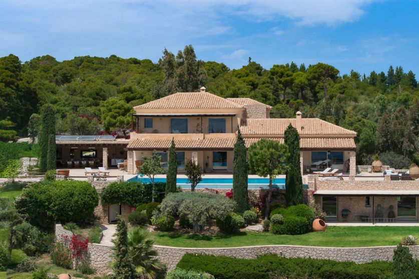 VILLA HELIORA